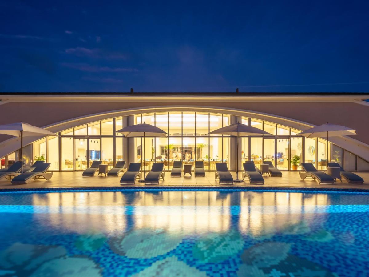 Miyakojima Kurima Resort Seawood Hotel Екстер'єр фото